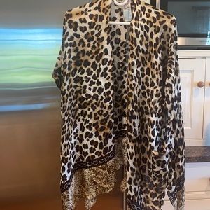 Women’s Chico scarf/shawl